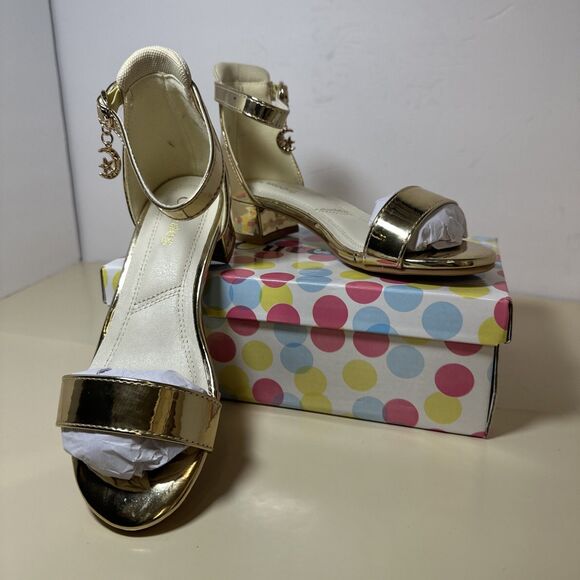 Cutedog Girls Gold Princess Shoes Size 2 Block Heel Ankle Buckle Strap and Charm - Picture 2 of 11